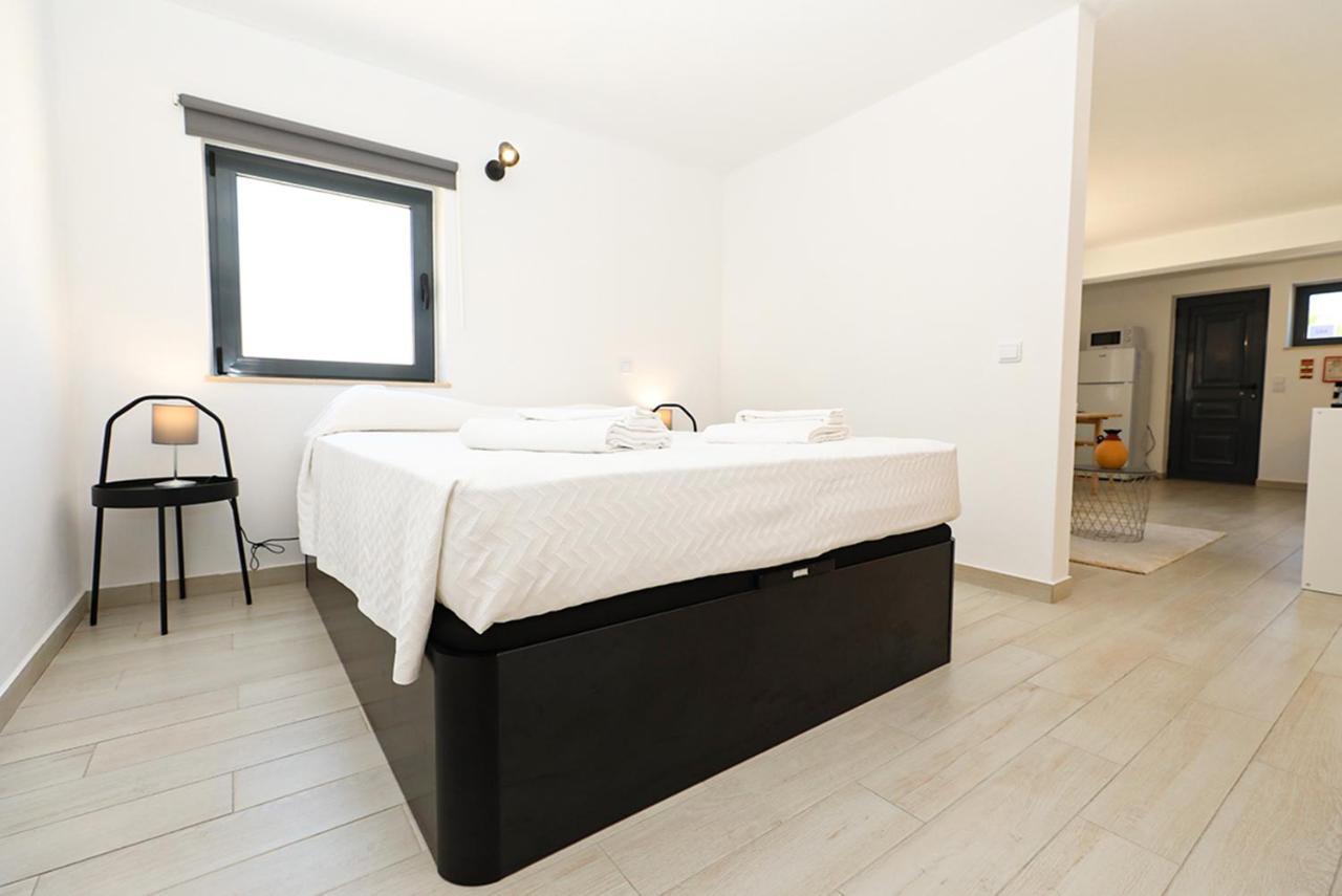 A62 - Cul De Sac Apartment In Lagos Esterno foto