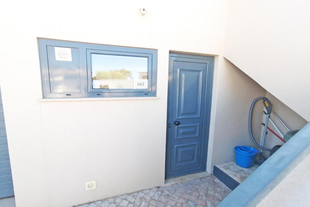 A62 - Cul De Sac Apartment In Lagos Esterno foto